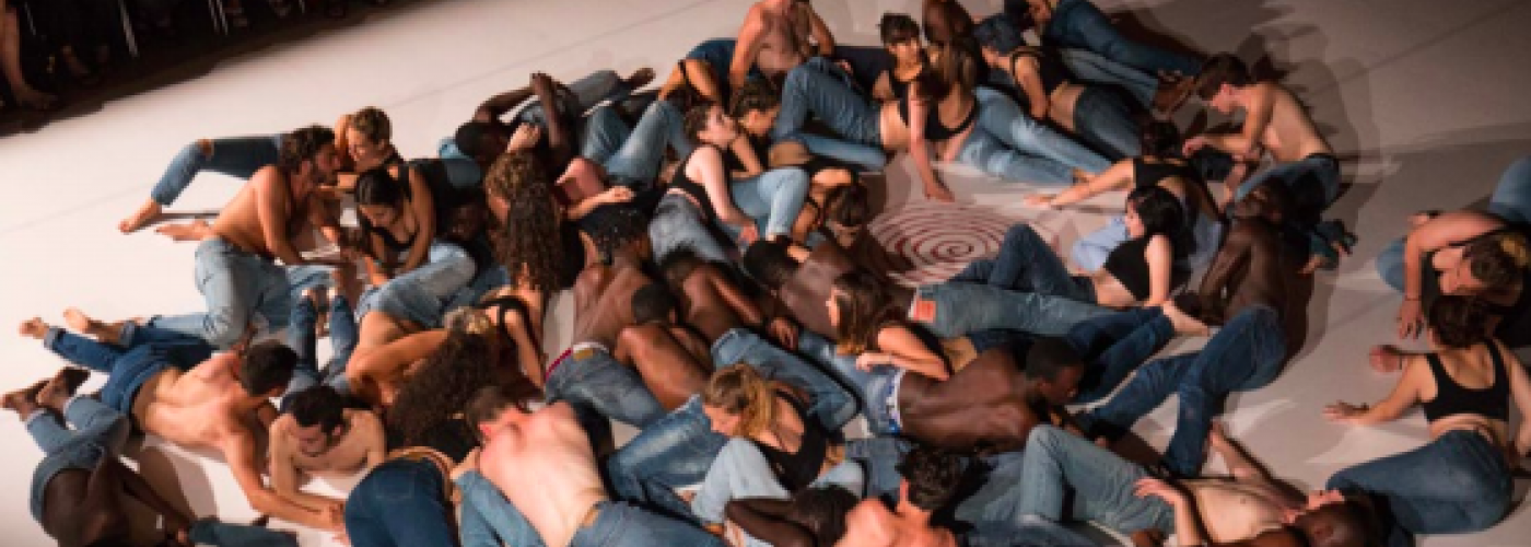 Exoduses group, “L’Eredità di Babele” (The Legacy of Babel, Teatro dell’Argine) (Photo © TLucio Summa)