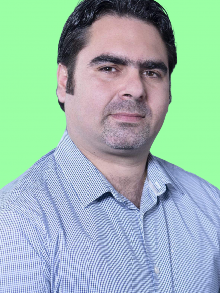 Profile picture of Abdallah Bahlit on green background