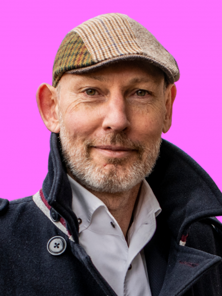Profile picture of Jeffrey Meulman on pink background